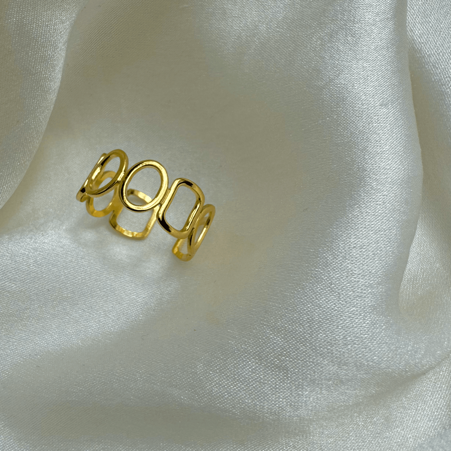 Bague en acier inoxydable pas cher chic ajustable dorée cadeau pour femme