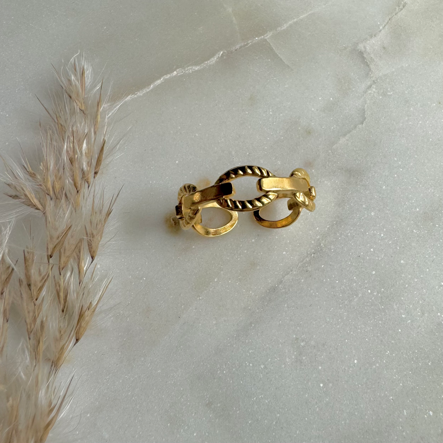 Bague en acier inoxydable ajustable dorée