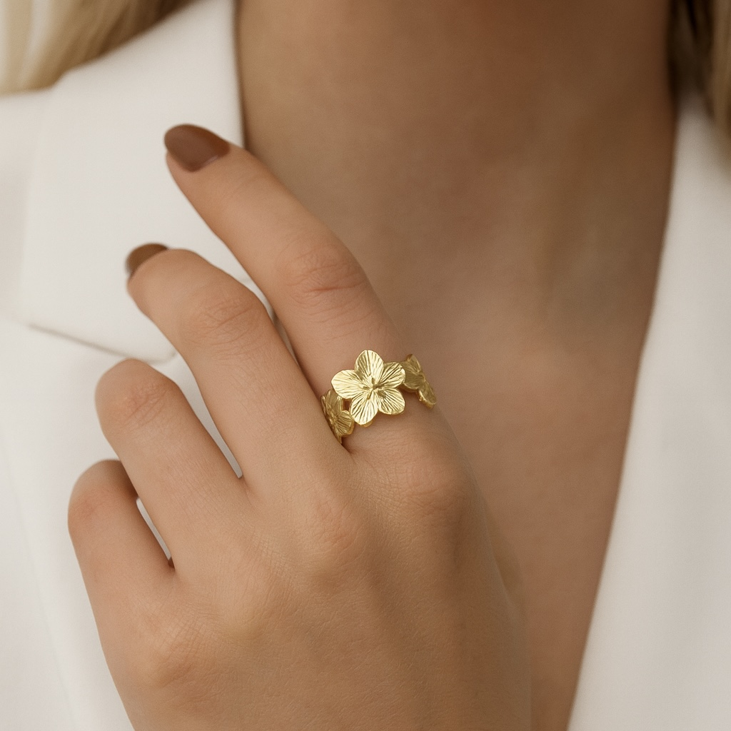 Julia | Bague en acier inoxydable ajustable