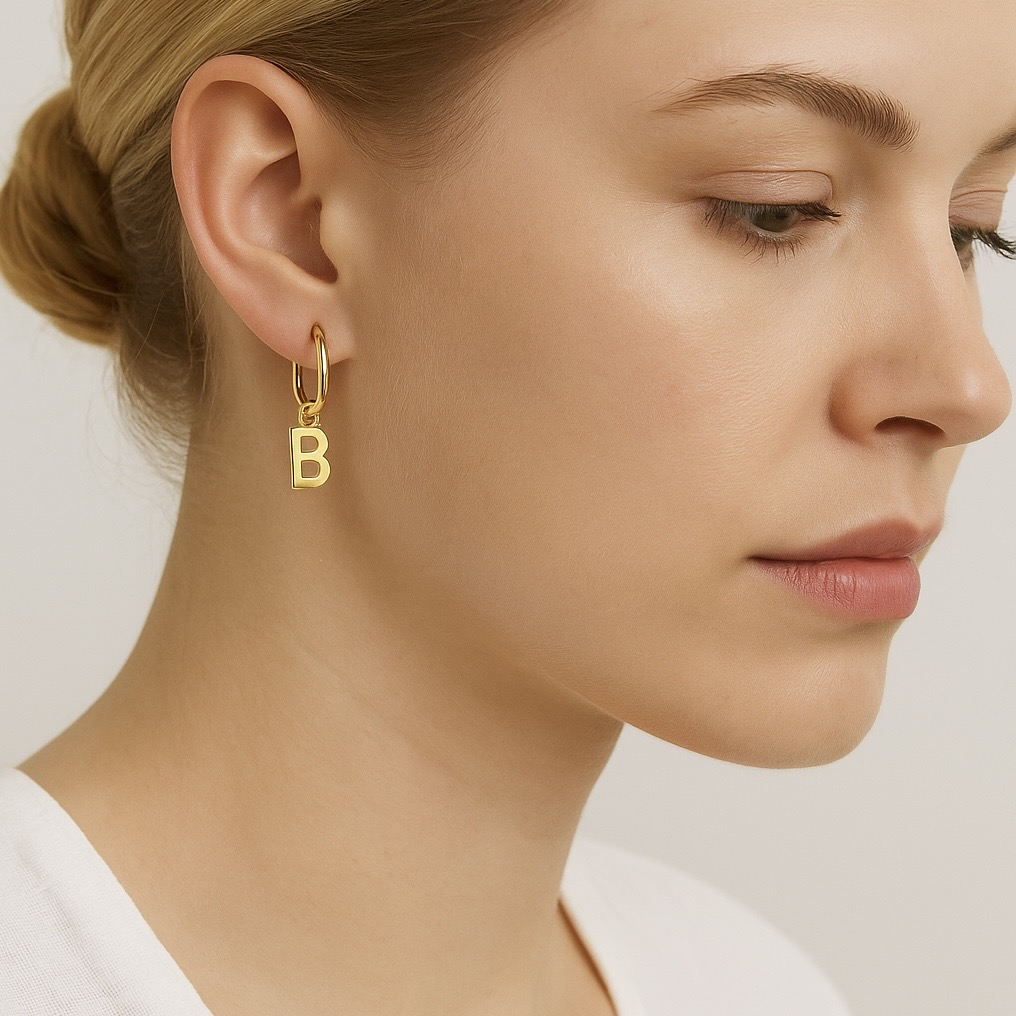 Boucles d’oreilles lettre en acier inoxydable