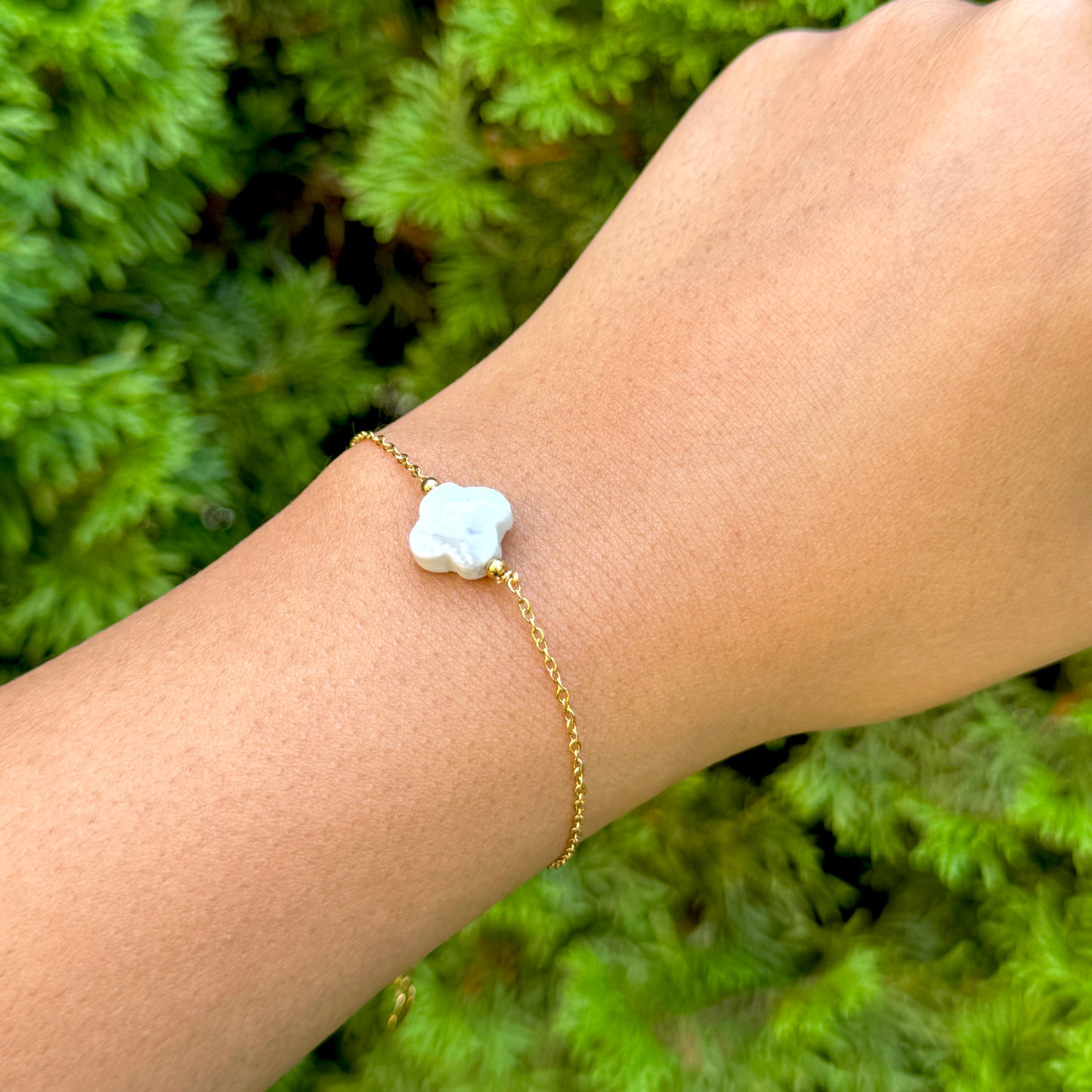 Cadentia | Bracelet trèfle en acier inoxydable et pierres naturelles