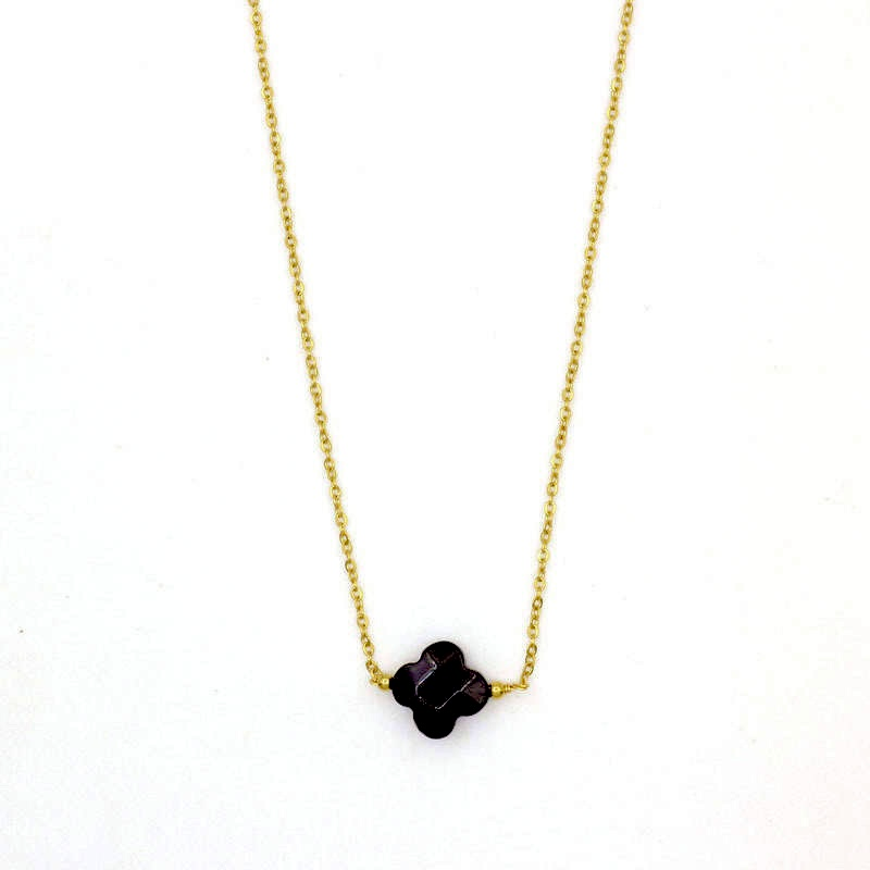 Collier trèfle pierre naturelle et acier inoxydable pas cher onyx noir
