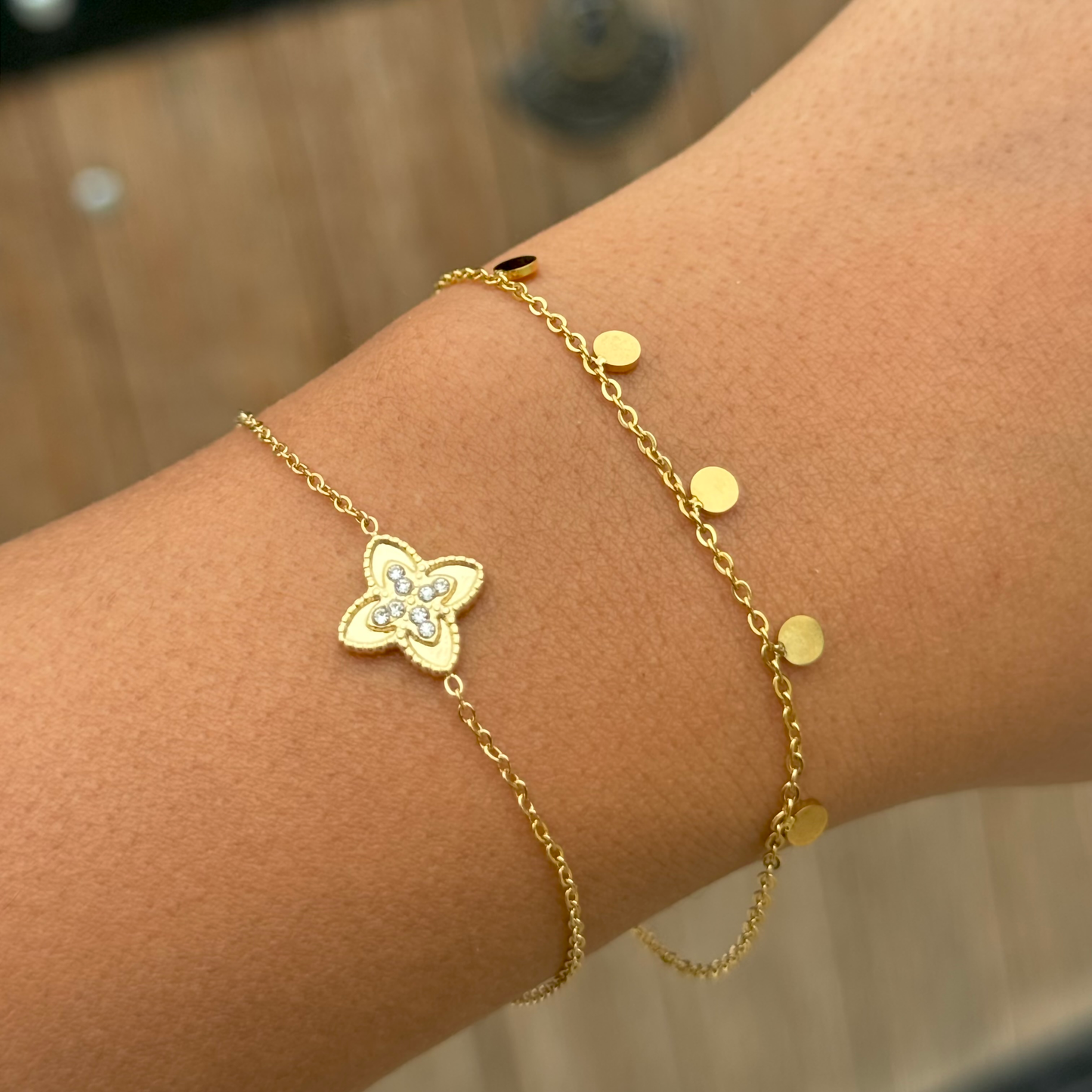 Bracelet trèfle en acier inoxydable doré pas cher cadeau femme
