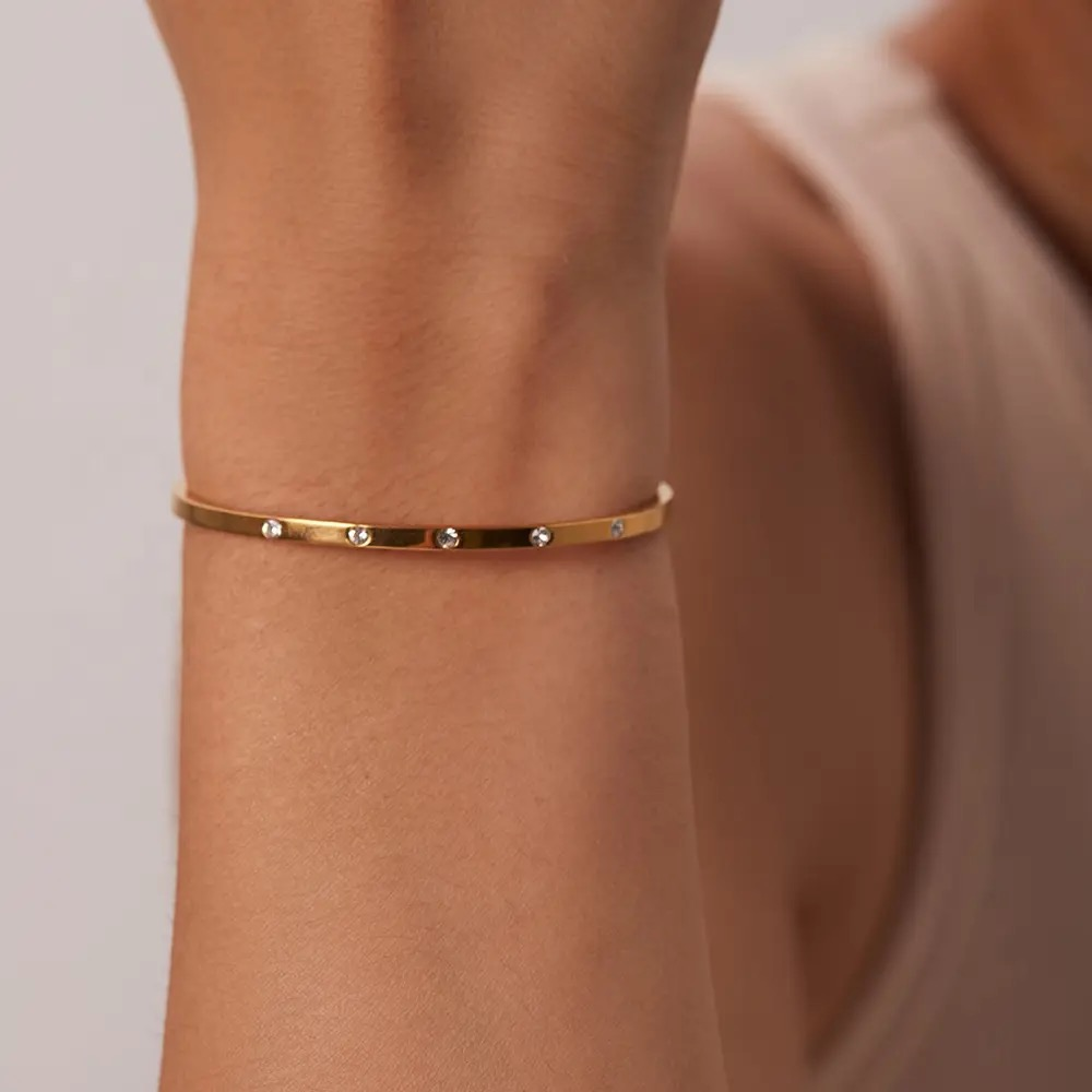 Bracelet jonc en acier inoxydable ajustable doré pas cher