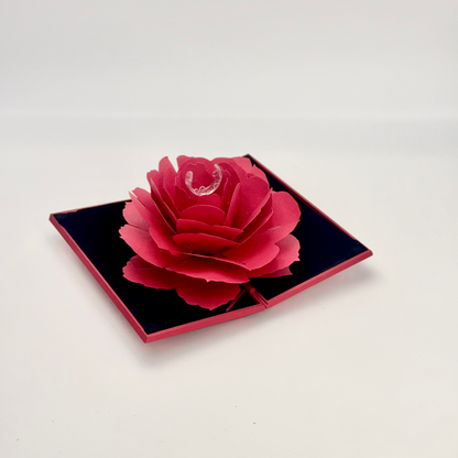 Coffret cadeau bague + boîte fleur surprise