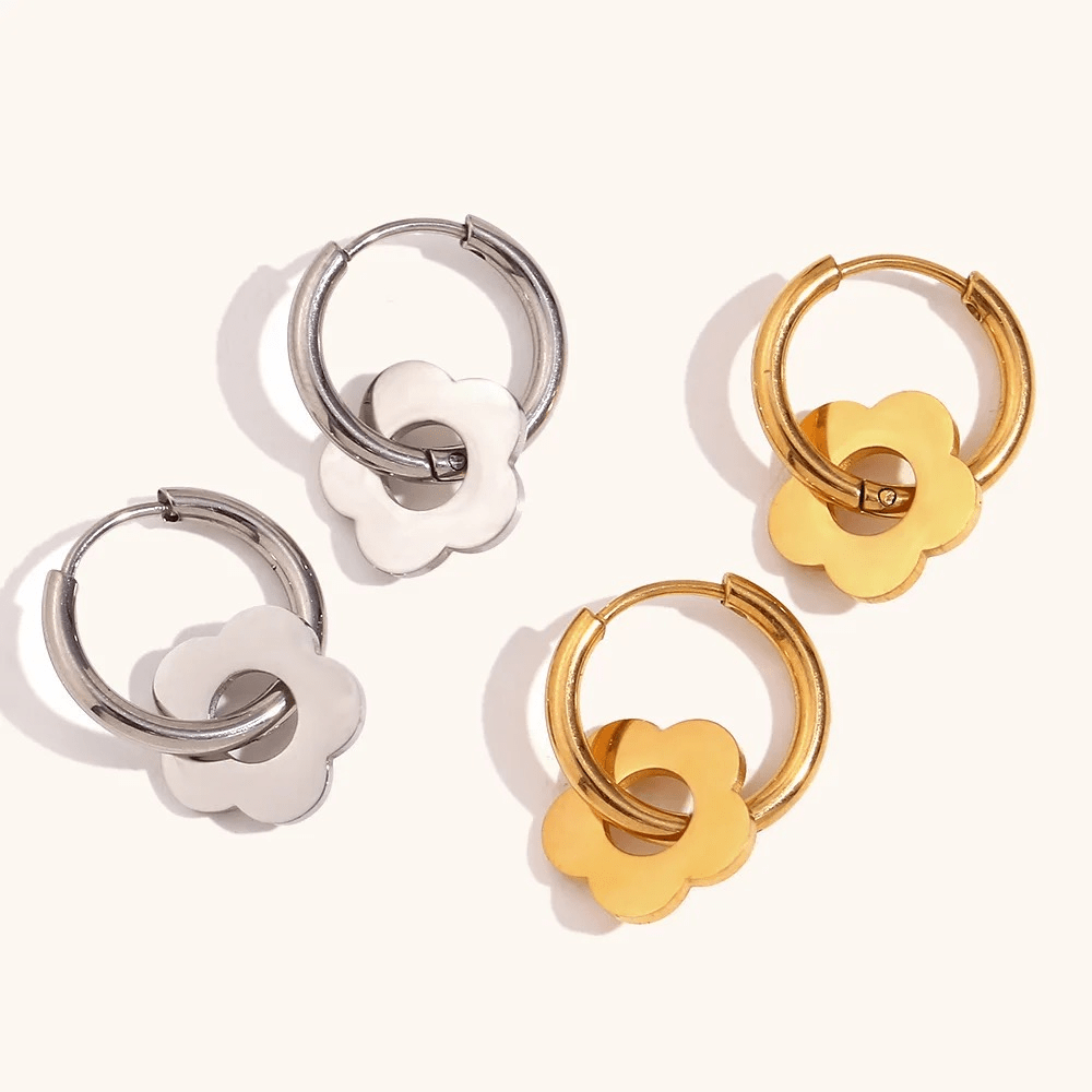 Boucles d’oreilles en acier inoxydable et fleur doré argenté pas cher 