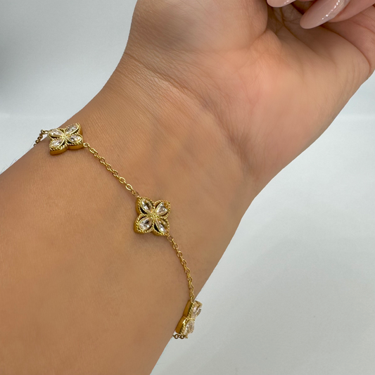 Bracelet en acier inoxydable doré et diamant trèfle cadeau femme pas cher 