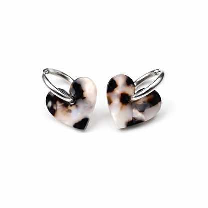 Boucles d’oreilles cœur motif panthère en acier inoxydable et résine 