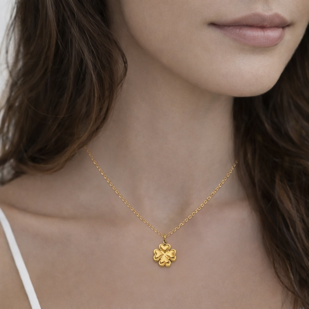 Collier trèfle en acier inoxydable 